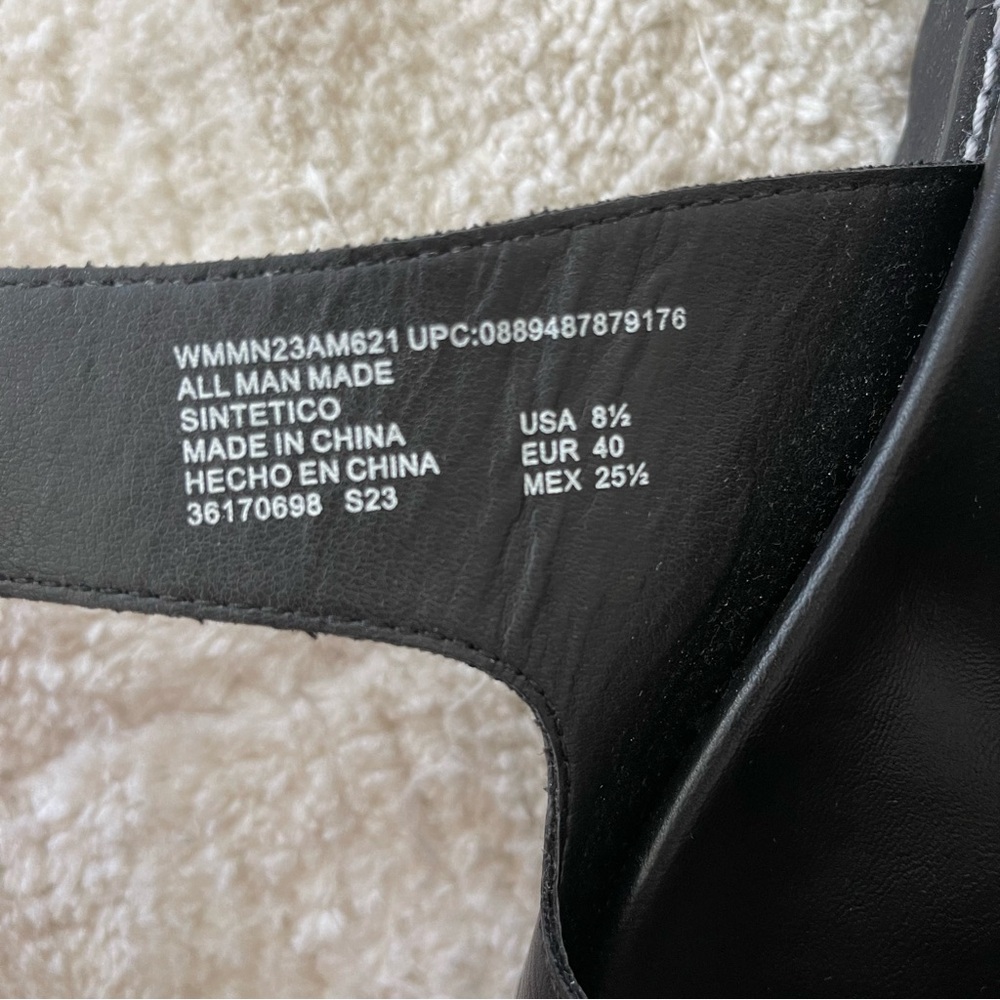 NWOT Madden NYC Black Double Buckle Flatforms Sz 8.5 - Picture 8 of 11